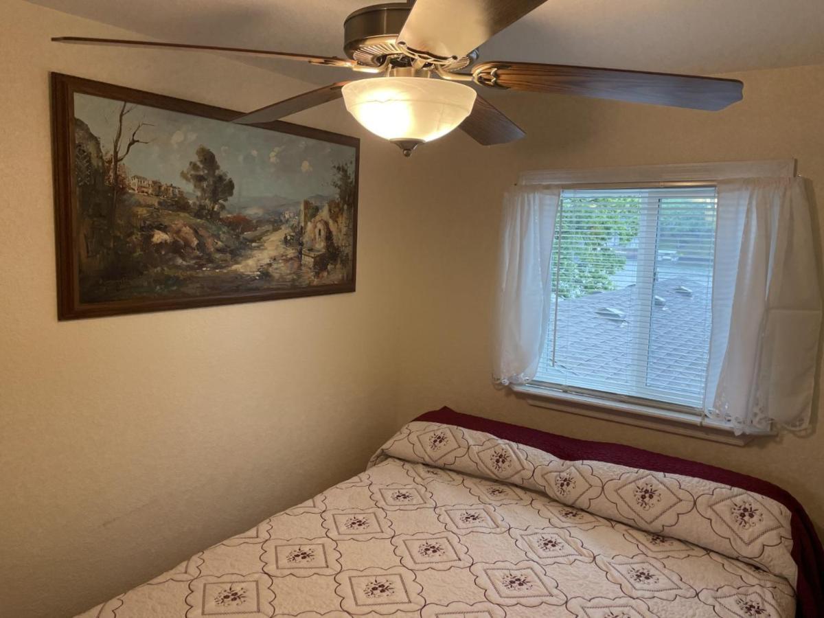Loft , Boat Dock, 2 Bedrooms , Pet Friendly Gravois Mills Buitenkant foto
